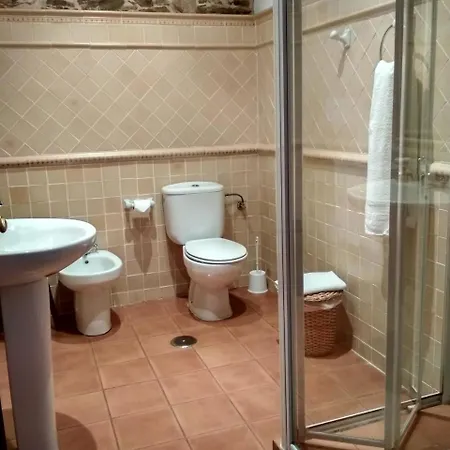 Casa Benaxo Currelos