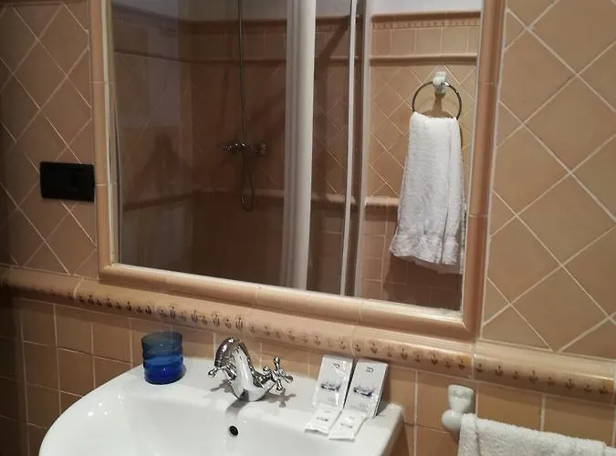 Casa Benaxo * Currelos